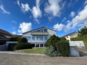 Verkauftes Einfamilienhaus in Ulm-Söflingen – Außenansicht bei Tageslicht